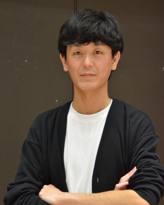 高岡里衣さん
